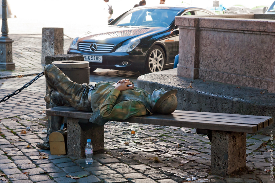 8. Мюнхен на пять часов. Отдыхающий памятник. © LiveBerlin.ru
